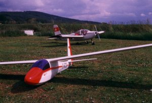 Schleppgespann ASK 18 & Swiss Trainer, 1995